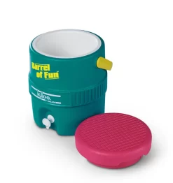 IGLOO Retro Barrel Of Fun 2 Gallon 7 IGLOO Retro Barrel Of Fun 2 Gallon -Outdoor Camping Store k089c00c915404aada4850a8c037f5c71