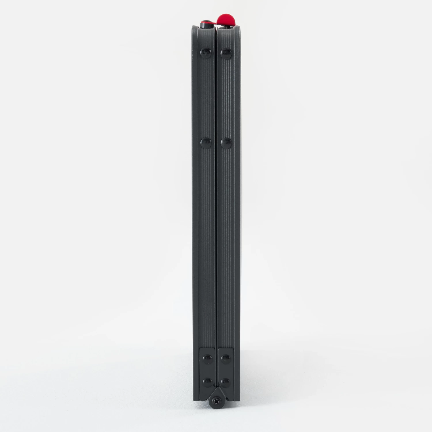 Quechua LOW FOLDING CAMPING TABLE - MH100 6 Quechua LOW FOLDING CAMPING TABLE - MH100 - Image 6