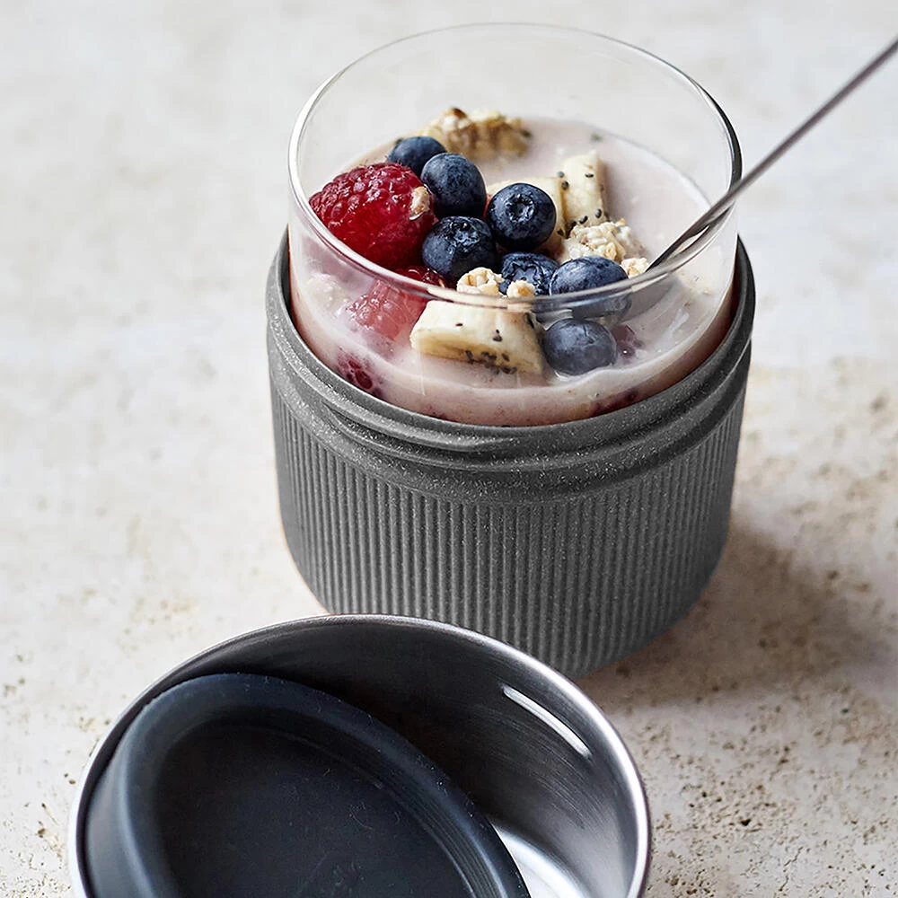 Black+Blum Glass Lunch Bowl 450ml Slate 3 Black+Blum Glass Lunch Bowl 450ml Slate - Image 3