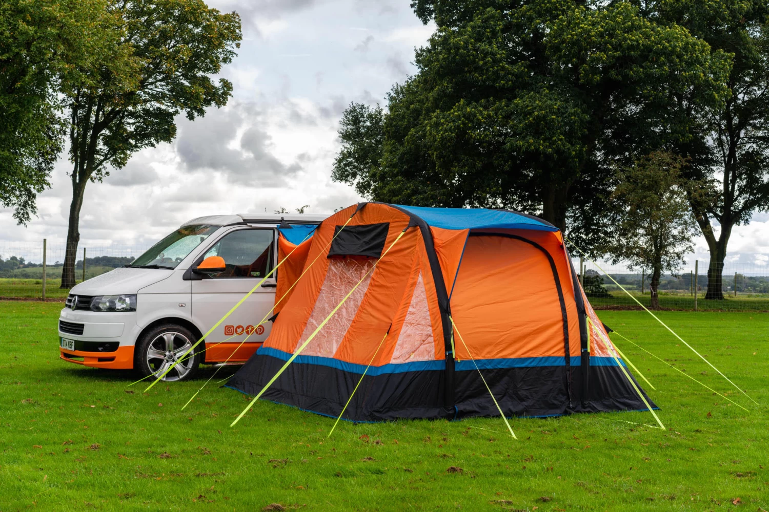 OLPRO Cubo Breeze - Inflatable Campervan Awning 3 OLPRO Cubo Breeze - Inflatable Campervan Awning - Image 3